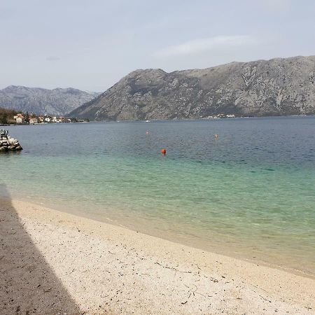 Apartments Sovran Vila Marija Prčanj Buitenkant foto