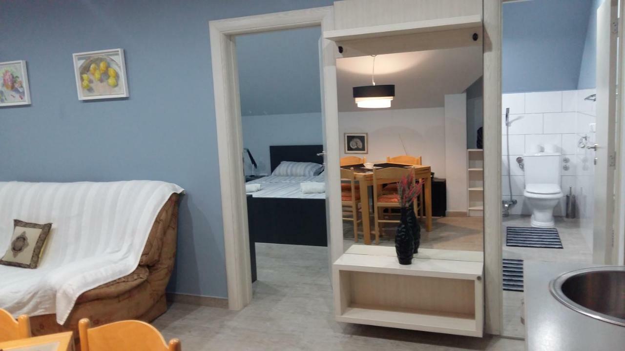 Apartments Sovran Vila Marija Prčanj Buitenkant foto
