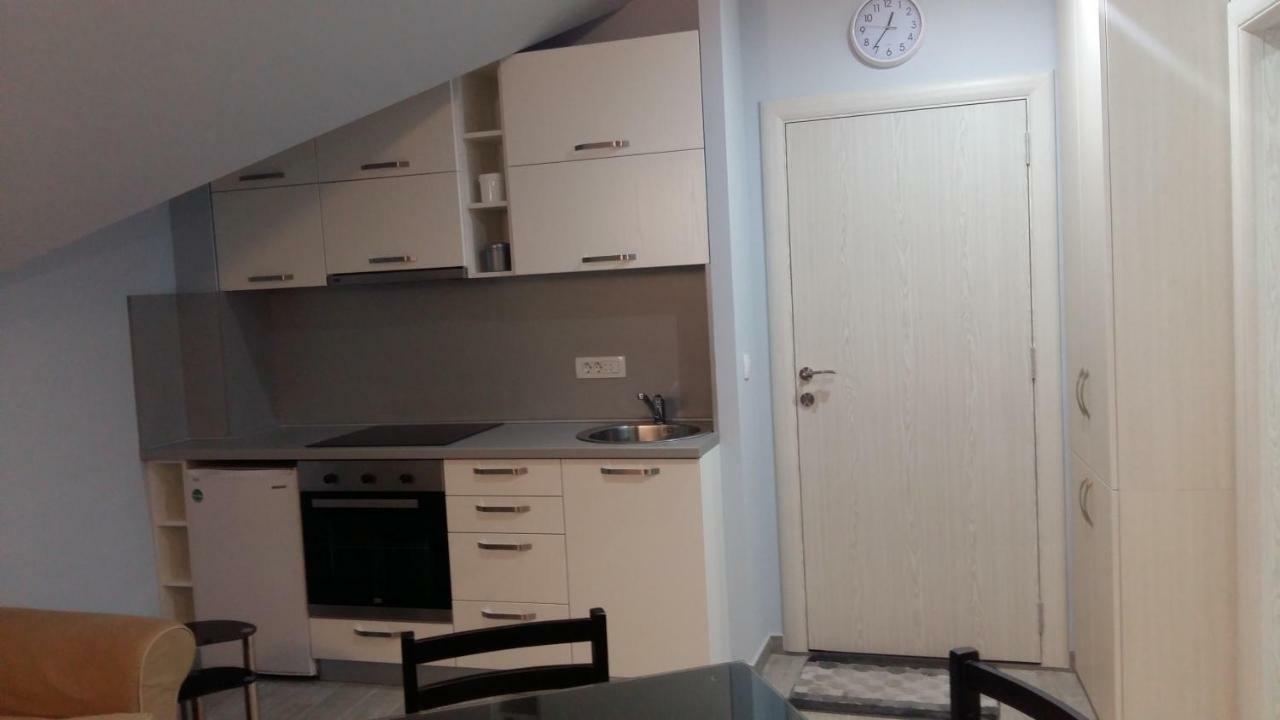 Apartments Sovran Vila Marija Prčanj Buitenkant foto